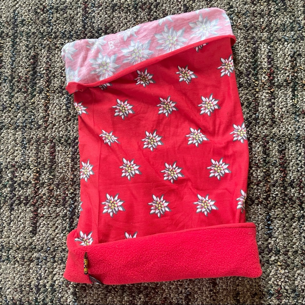 Buff • Fleeced Lined